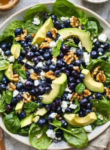 Fresh spinach blueberry salad ready in 20 minutes, a healthy and vibrant dish.