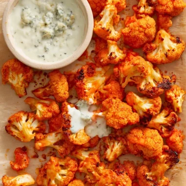 Delicious Air Fryer Buffalo Cauliflower served on a plate