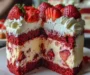 Irresistible Strawberry Earthquake Cake That Steals the Show
